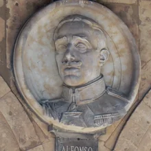 Médaillon de Alphonse XIII sur la Plaza Mayor de Salamanque