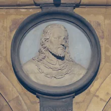 Medaillon von Heinrich III. an der Plaza Mayor von Salamanca