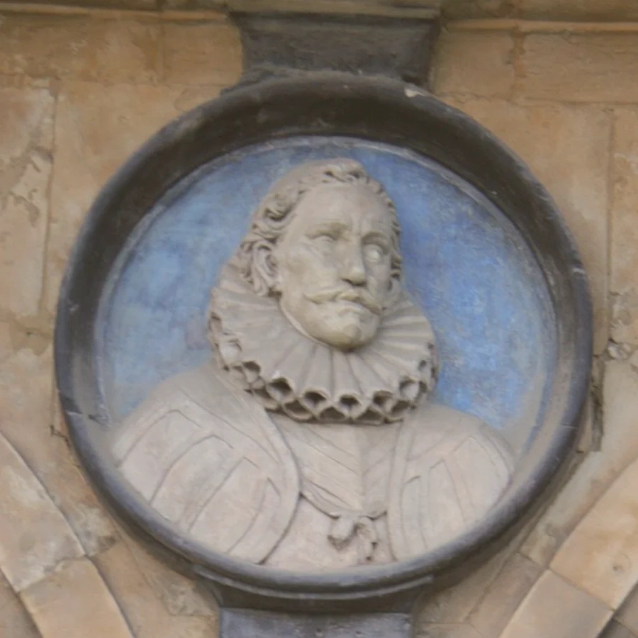 Medaglione di Filippo III di Spagna nella Plaza Mayor di Salamanca